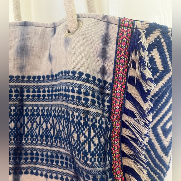 Tie-Dye Boho Beach Shoulder Bag Tote Blue Medium - Picture 13 of 15